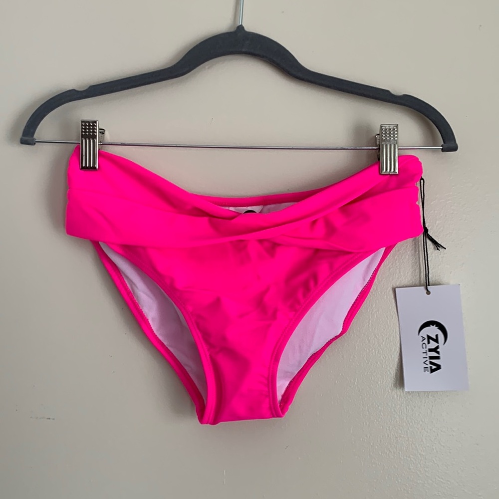 NWT Zyia hot pink swim bottom